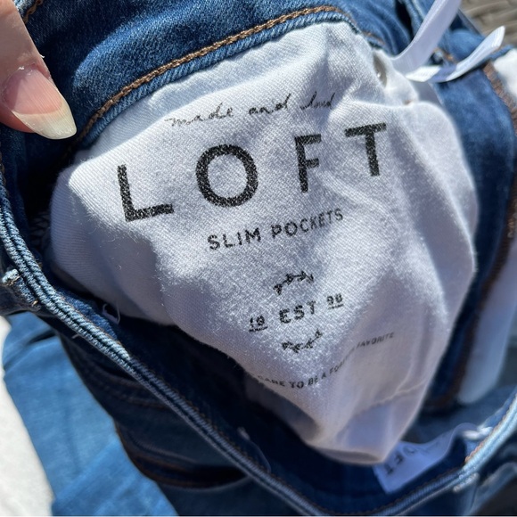 LOFT Denim Curvy Skinny Crop Jeans - Picture 5 of 5